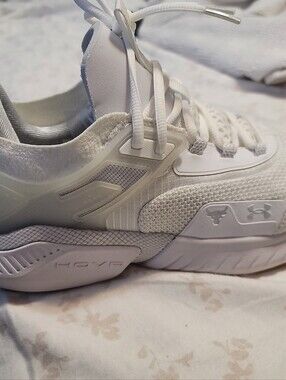 Under Armour White Athletic Training Sneakers